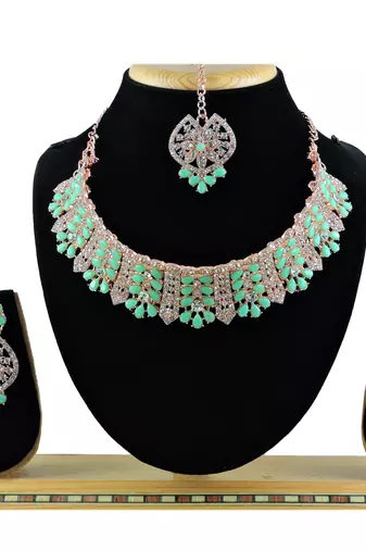 Green designer function wear ad necklace set
