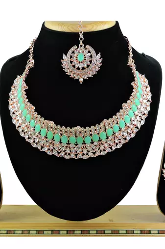 Green designer function wear ad necklace set