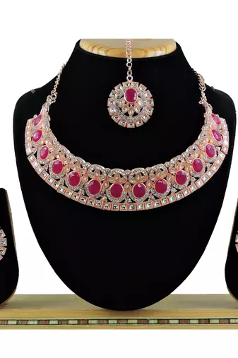 Red designer function wear ad necklace set