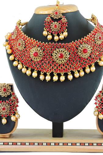 Red designer function wear ad necklace set