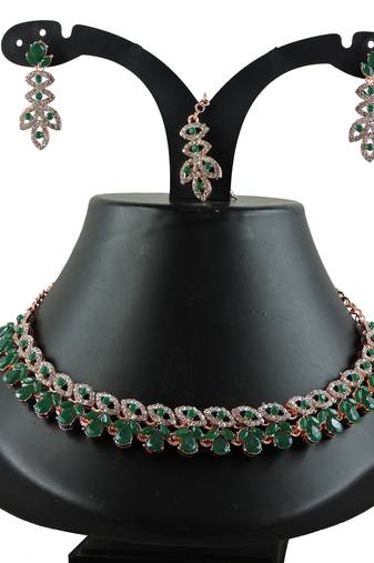 Green designer function wear ad necklace set