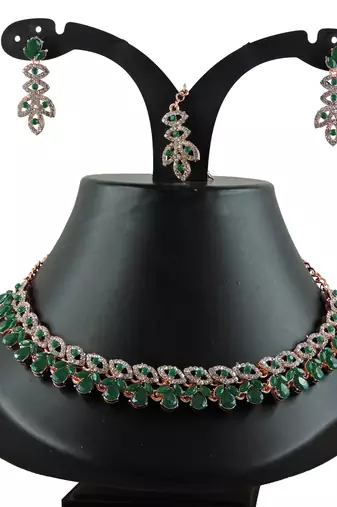 Green designer function wear ad necklace set