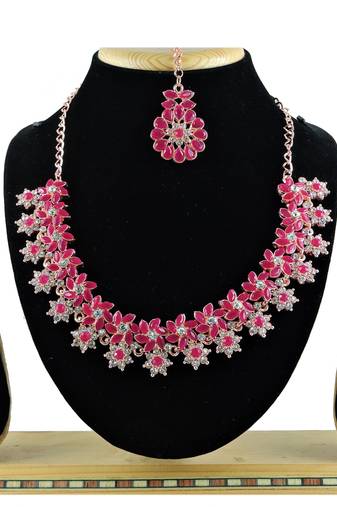 Multicolor designer function wear ad necklace set