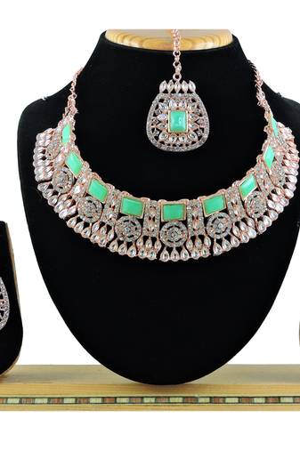 Green designer function wear ad necklace set
