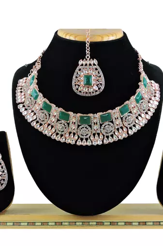 Green designer function wear ad necklace set