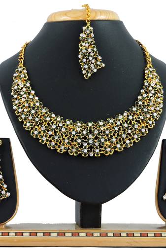 Green designer function wear ad necklace set