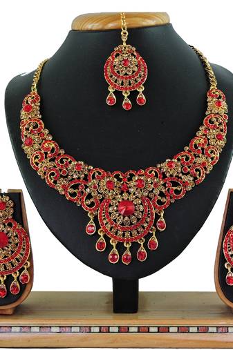Red designer function wear ad necklace set
