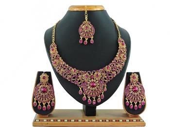 Multicolor designer function wear ad necklace set 1