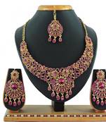 Multicolor designer function wear ad necklace set