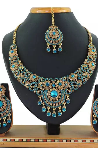 Turquoise designer function wear ad necklace set
