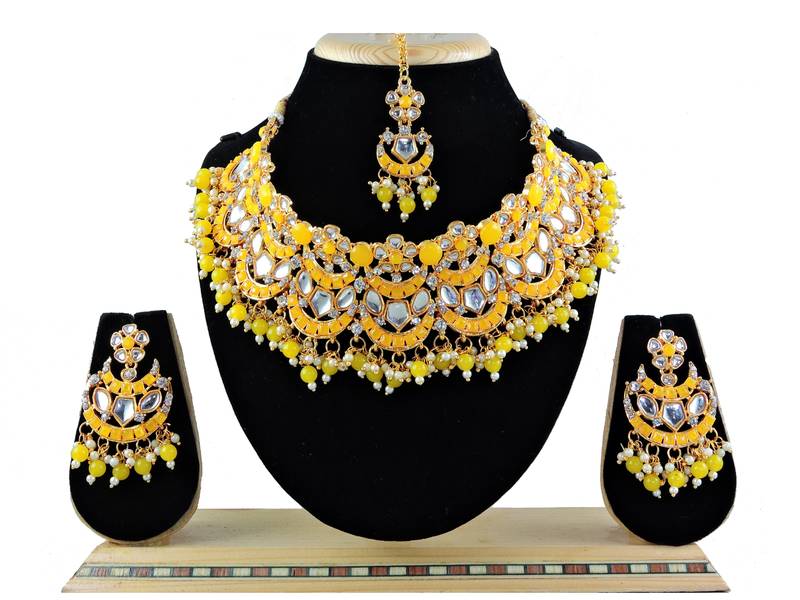Black designer function wear ad necklace set