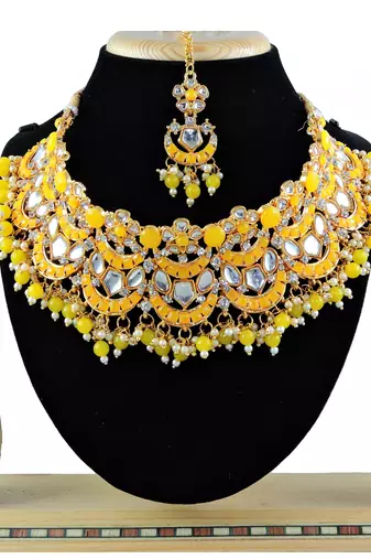 Yellow designer function wear ad necklace set