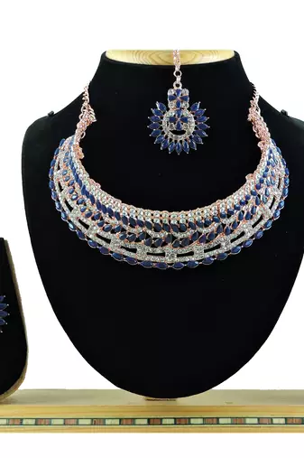 Turquoise designer function wear ad necklace set