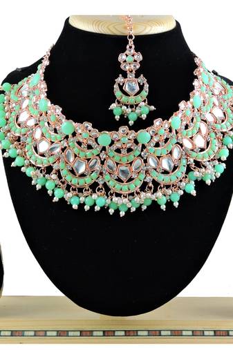 Green designer function wear ad necklace set