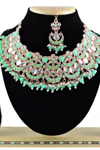 Green designer function wear ad necklace set