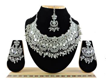 Grey designer function wear ad necklace set 1