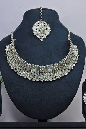 Orange designer function wear ad necklace set