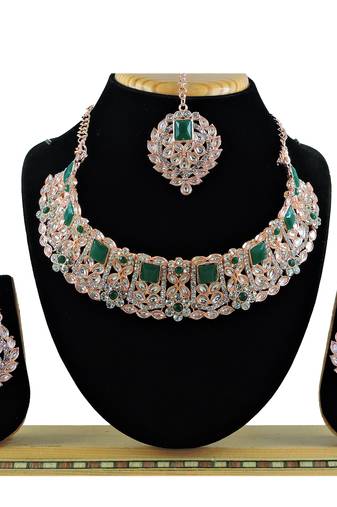 Multicolor designer function wear ad necklace set