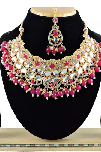 Red designer function wear ad necklace set