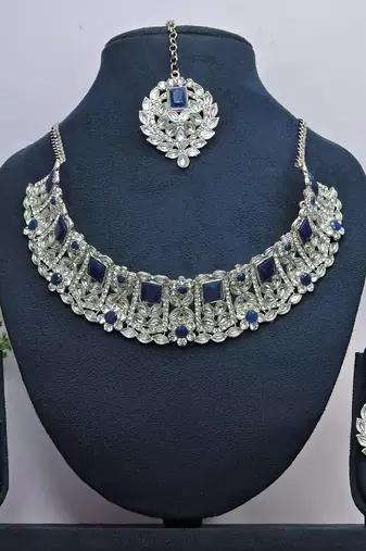 Purple designer function wear ad necklace set