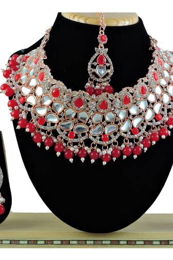 Red designer function wear ad necklace set