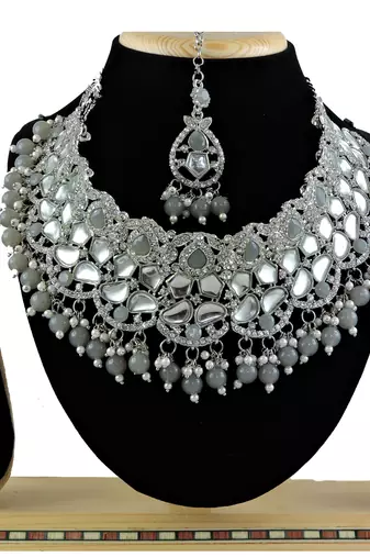 Grey designer function wear ad necklace set