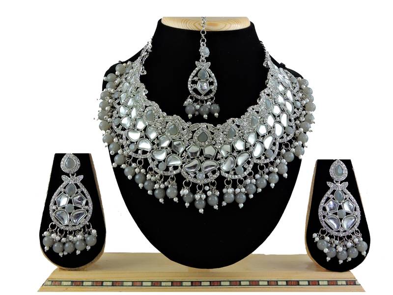 Grey designer function wear ad necklace set