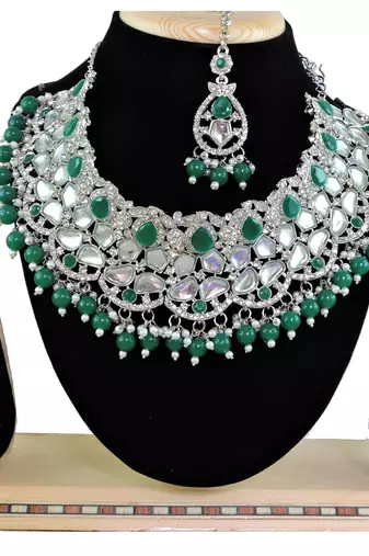 Green designer function wear ad necklace set
