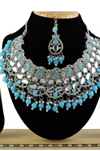 Turquoise designer function wear ad necklace set