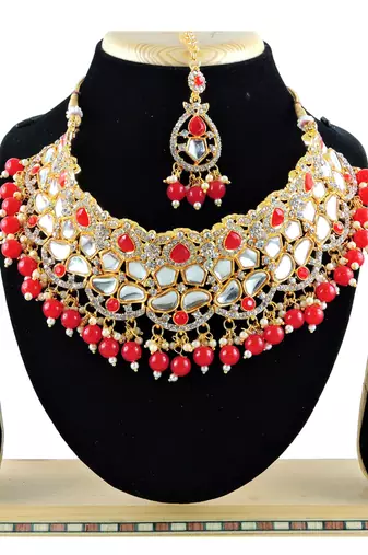 Red designer function wear ad necklace set