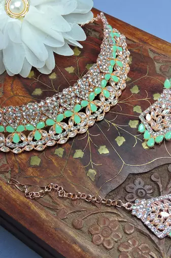 Green designer function wear ad necklace set