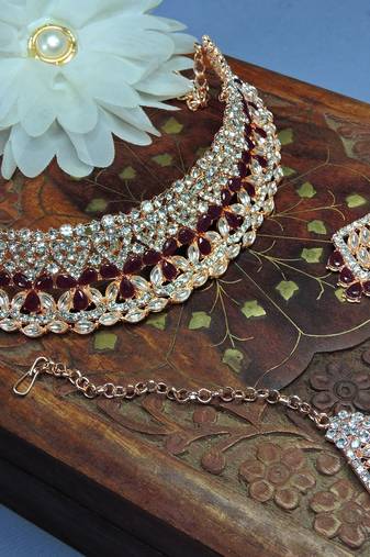 Maroon designer function wear ad necklace set