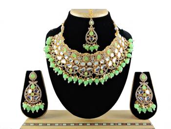 Multicolor designer function wear ad necklace set 1