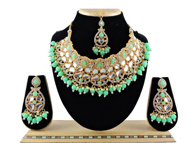 Green designer function wear ad necklace set