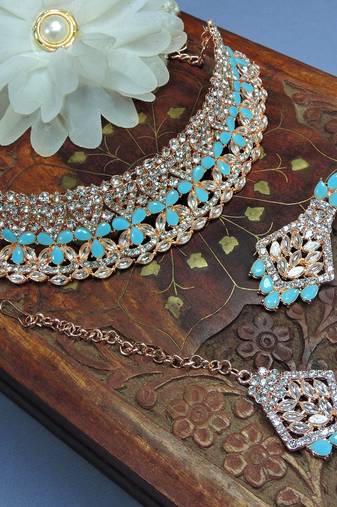Turquoise designer function wear ad necklace set