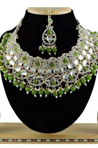 Green designer function wear ad necklace set