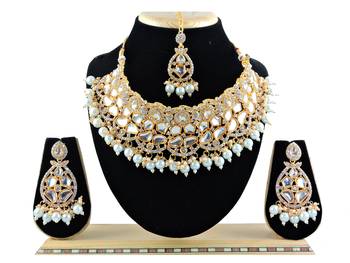 Multicolor designer function wear ad necklace set 1