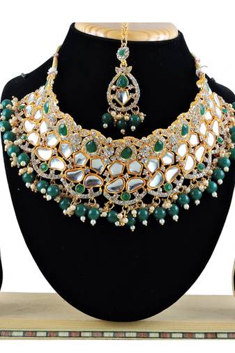 Green designer function wear ad necklace set