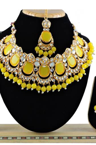 Yellow designer function wear ad necklace set