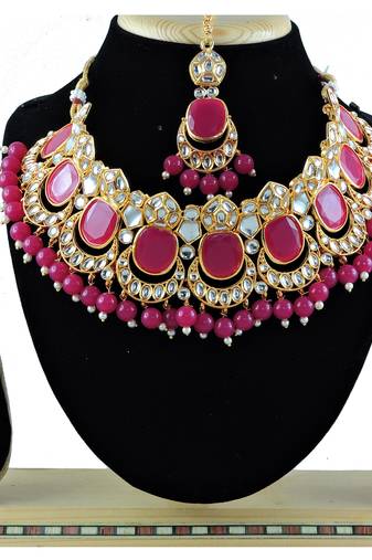 Red designer function wear ad necklace set
