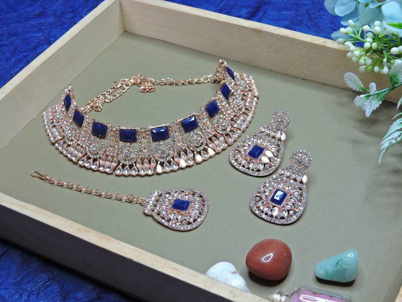 Blue designer function wear ad necklace set