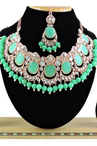 Green designer function wear ad necklace set