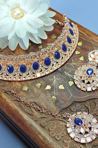 Blue designer function wear ad necklace set