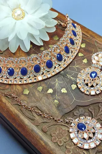Blue designer function wear ad necklace set