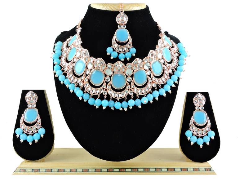 Turquoise designer function wear ad necklace set