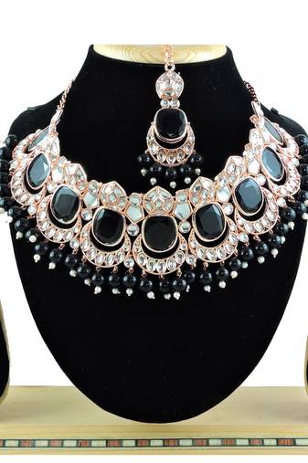 Black designer function wear ad necklace set