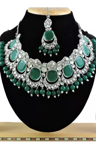 Green designer function wear ad necklace set