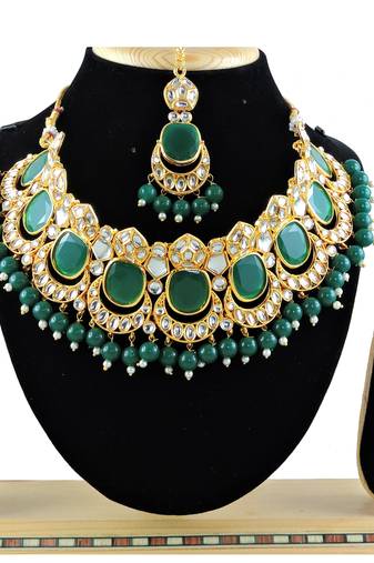 Green designer function wear ad necklace set