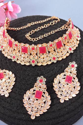 Red designer function wear ad necklace set