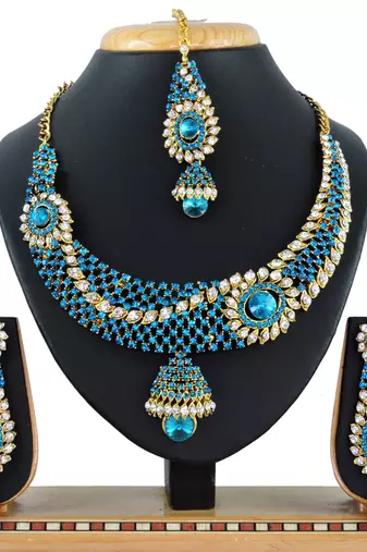 Turquoise designer function wear ad necklace set